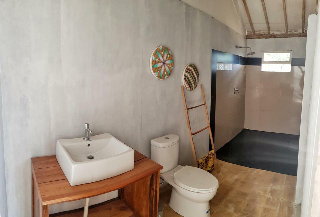 Kayu Cottage Gili Trawangan Luaran gambar